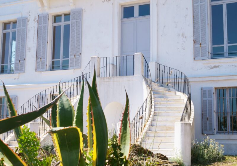 Maison foncin avec escalier à Cavalaire