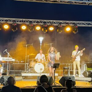 Soirée en musique sur le port de Cavalaire pour une nuit animée