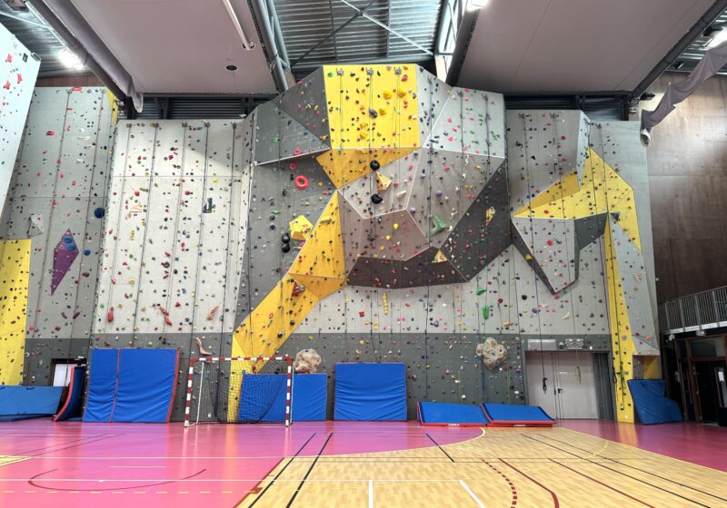 Mur d'escalade du Gymnase Henry Gros à Cavalaire