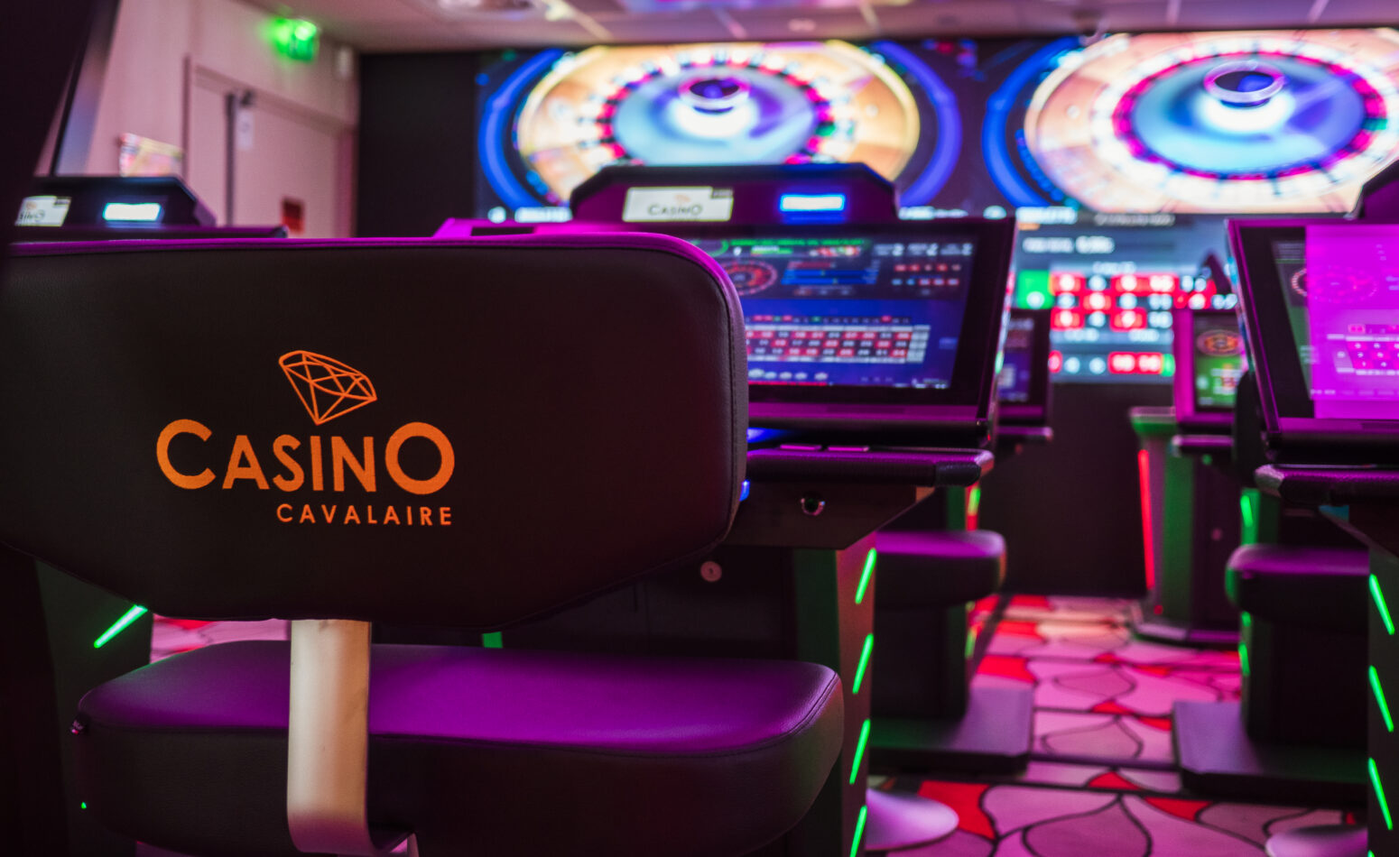 Machines à sous du Casino de jeux de Cavalaire sur mer dans le sud de la France